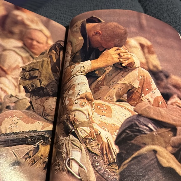 Vintage 2 LIFE Magazines March 1991 men at war, - Picture 5 of 5